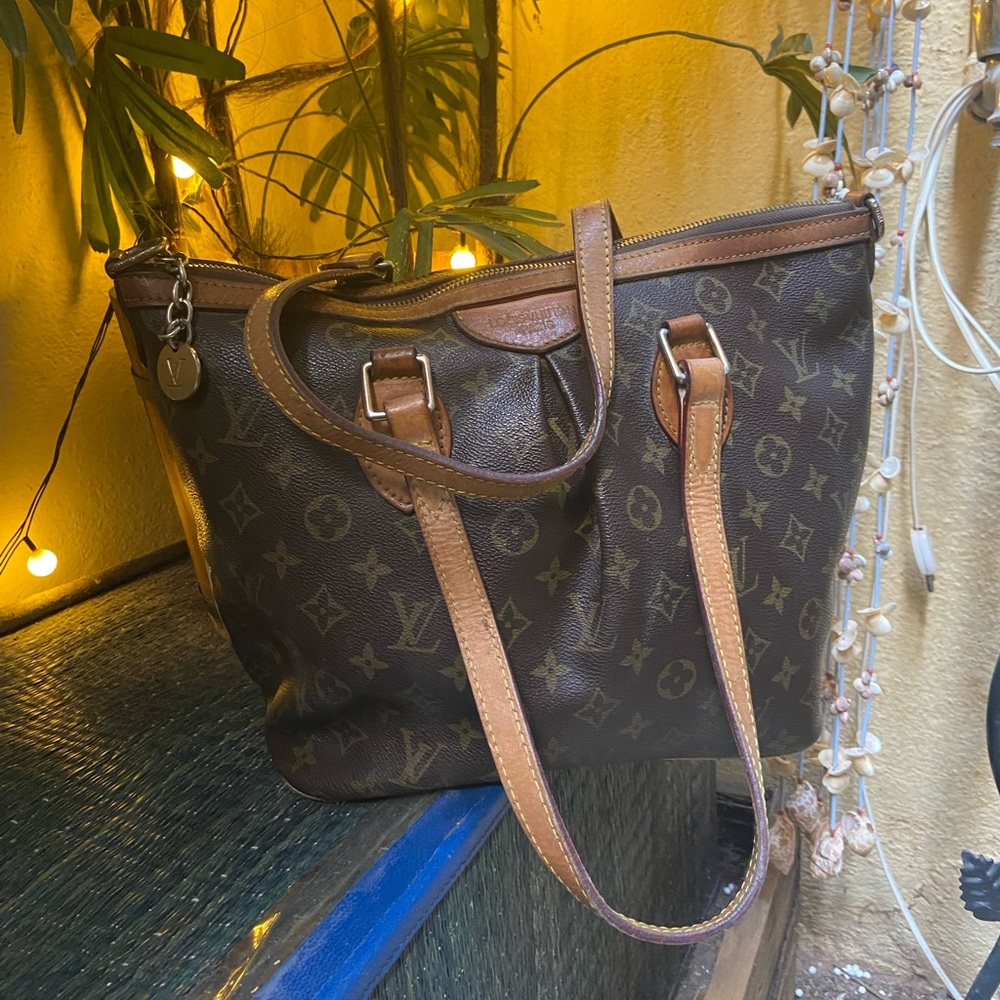 Louis Vuitton Turenne Bag - Picture 4 of 16